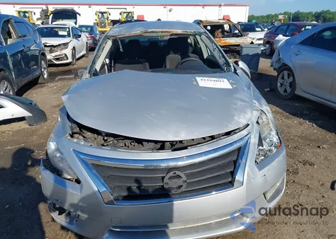 2013 Nissan Altima 2.5 S z USA, uszkodzony, nr VIN 1N4AL3AP7DC199986